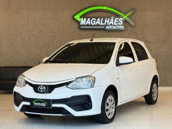 TOYOTA ETIOS 1.3 X 16V FLEX 4P MANUAL TOYOTA ETIOS 1.3 X 16V FLEX 4P MANUAL